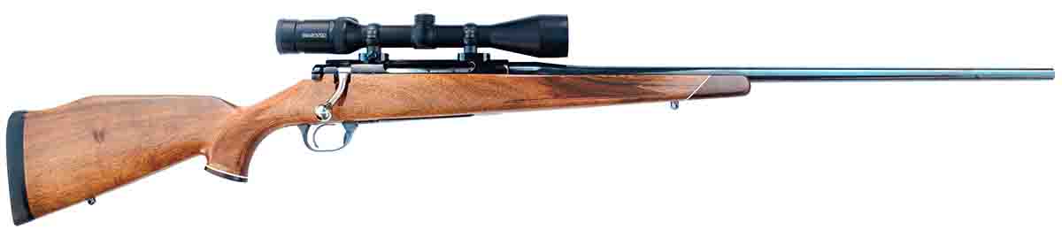 Schultz & Larsen had a long association with Weatherby, predating the introduction of the Mark V, which may partly account for its adoption of the California look for its line of hunting rifles. This is the Model 65 DL Weatherby? Uh, sort of.